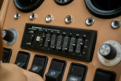 13万2750ポンド（邦貨換算約2761万円）で落札されたランボルギーニ「エスパーダS2」（C）iconicauctioneers