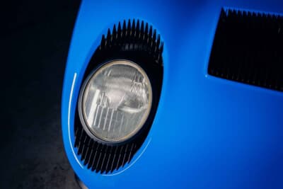 129万8750英ポンド（邦貨換算約2億6900万円）で落札されたランボルギーニ「P400ミウラ」（C）Courtesy of RM Sotheby's