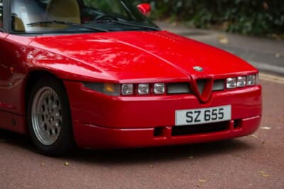 6万5250ポンド（邦貨換算約1318万円）で落札されたアルファ ロメオ「SZ」（C）iconicauctioneers