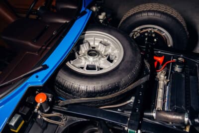 129万8750英ポンド（邦貨換算約2億6900万円）で落札されたランボルギーニ「P400ミウラ」（C）Courtesy of RM Sotheby's