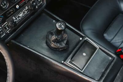 16万1000ユーロ（邦貨換算約2830万円）で落札されたマセラティ「カムシン」（C）Courtesy of Broad Arrow