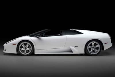 65万1875ドル（邦貨換算約1億78万円）で落札されたランボルギーニ「ムルシエラゴロードスター」（C）Courtesy of RM Sotheby's