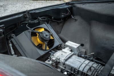 11万5000ユーロ（邦貨換算約2040万円）で落札されたデ・トマソ「パンテーラ」（C）Bonhams