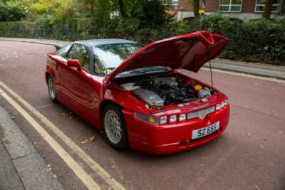 6万5250ポンド（邦貨換算約1318万円）で落札されたアルファ ロメオ「SZ」（C）iconicauctioneers