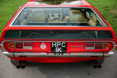 13万2750ポンド（邦貨換算約2761万円）で落札されたランボルギーニ「エスパーダS2」（C）iconicauctioneers