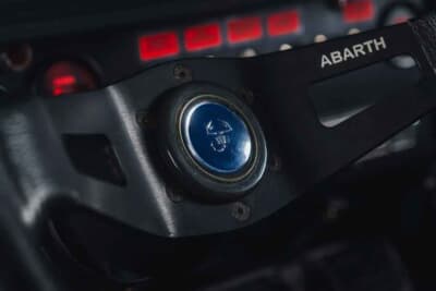 32万ユーロ〜38万ユーロ（邦貨換算約5620万円〜約6670万円）で現在も販売中のフィアット「131アバルト ラリー」（C）Courtesy of Broad Arrow