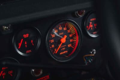 32万ユーロ〜38万ユーロ（邦貨換算約5620万円〜約6670万円）で現在も販売中のフィアット「131アバルト ラリー」（C）Courtesy of Broad Arrow