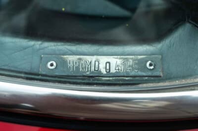 11万5000ユーロ（邦貨換算約2040万円）で落札されたデ・トマソ「パンテーラ」（C）Bonhams