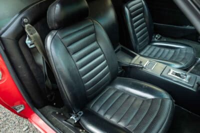 11万5000ユーロ（邦貨換算約2040万円）で落札されたデ・トマソ「パンテーラ」（C）Bonhams