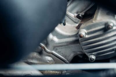 129万8750英ポンド（邦貨換算約2億6900万円）で落札されたランボルギーニ「P400ミウラ」（C）Courtesy of RM Sotheby's