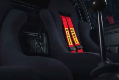 32万ユーロ〜38万ユーロ（邦貨換算約5620万円〜約6670万円）で現在も販売中のフィアット「131アバルト ラリー」（C）Courtesy of Broad Arrow