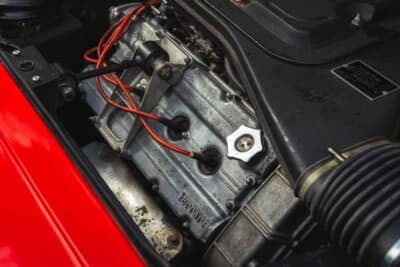 5万7500ユーロ（邦貨換算約1030万円）で落札されたフェラーリ「208GT4」（C）Bonhams