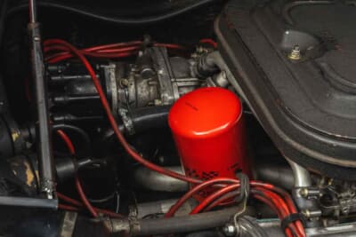 5万7500ユーロ（邦貨換算約1030万円）で落札されたフェラーリ「208GT4」（C）Bonhams