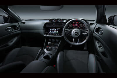 Z NISMO MTモデルのインテリア