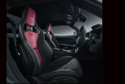 Z NISMO MTモデルのインテリア