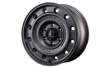 MUDVANCE CL：カラーはフルマットブラック（写真）とマットグレイの2種類