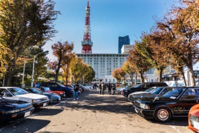 ピカピカの車両が東京タワーの下に集まった!