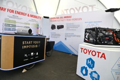 ル・マン24時間レースでのトヨタ自動車の燃料電池モジュールの展示ブース