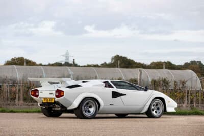 54万6250ポンド（邦貨換算約約1億1500万円）で落札されたランボルギーニ「カウンタックLP400S」（C）Bonhams