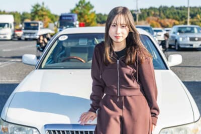 日産8代目ローレル：VIPスタイルミーティングは初参加だった石川さん。C34型セドリック乗りの弟、秀人さんとともに参加