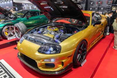 トップシークレット80スープラ：フロントバンパーは新作だ