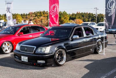 トヨタ11代目クラウン：オーナーの大畑美矩さんは、10年もこの愛車に乗り続けているが、VIPスタイルミーティングへの参加は初めてだった