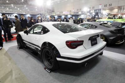 トヨタ 86：現在のトヨタ86の中古車相場は100万円前後。ベース費用とボディキット代を考えても、令和のパンダ・トレノは現実的であり、まさに手の届くドリームカーといえる