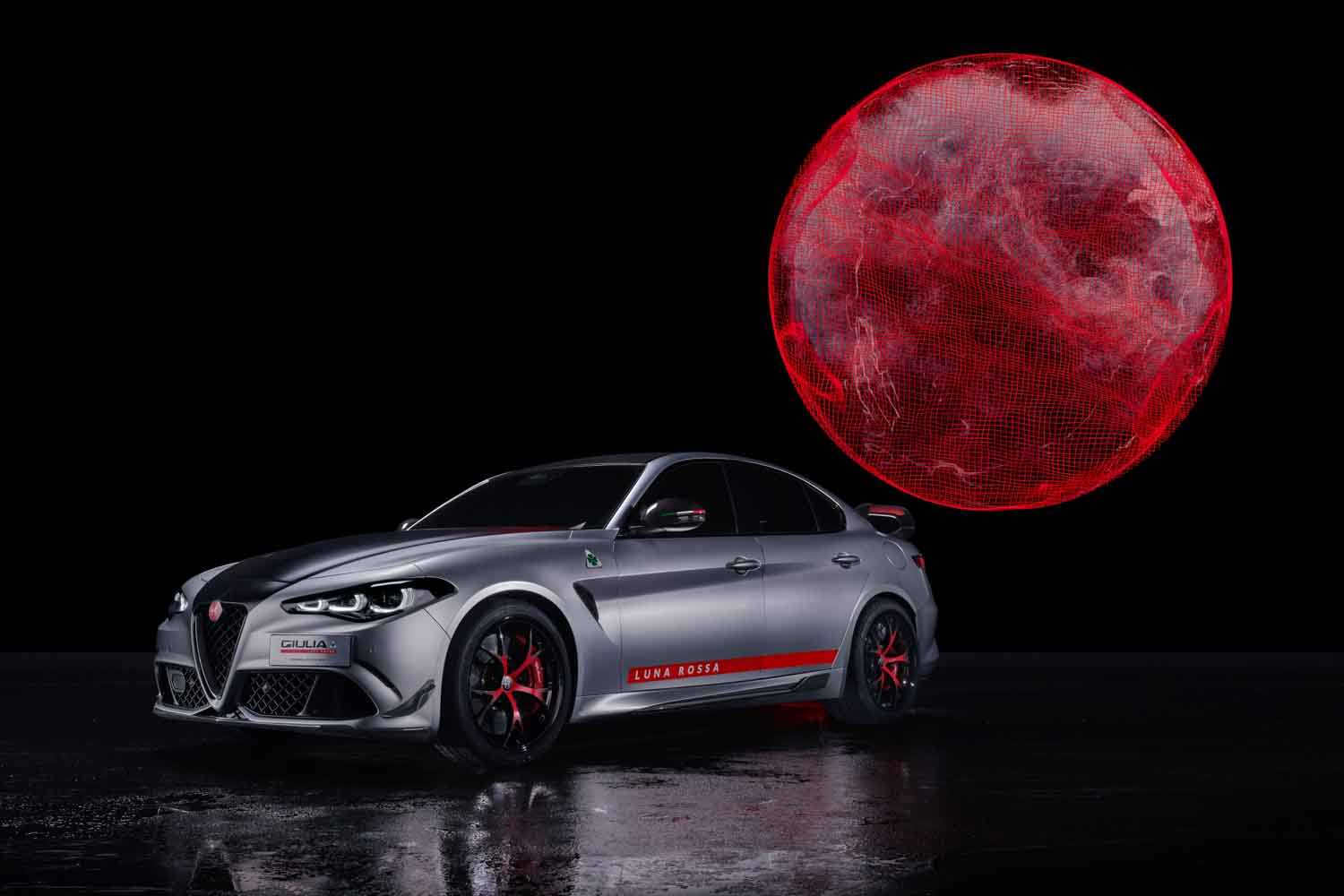 Alfa Romeo Giulia Quadrifoglio Luna Rossa: Ultra-Limited Edition Inspired by Yacht Racing