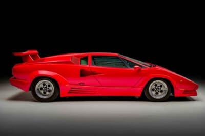 57万8750ドル(邦貨換算約8947万円)で落札されたランボルギーニ「カウンタック25thアニバーサリー」(C)Courtesy of RM Sotheby's