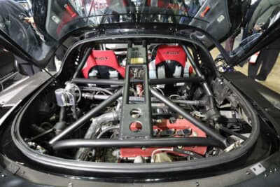 トヨタ セラ：リアエンジン搭載に伴い、サブフレーム的にロールケージを組んでいる