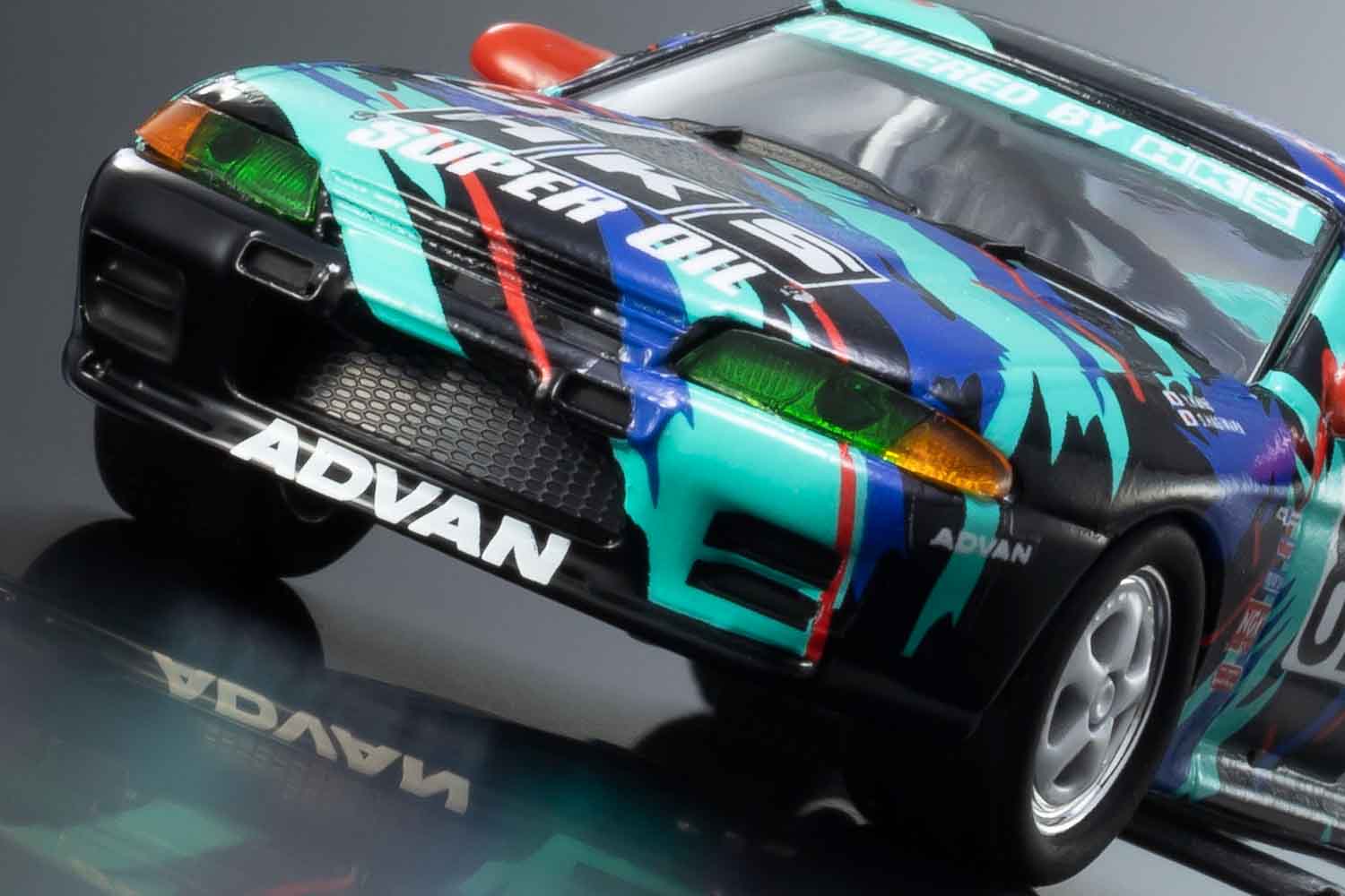 個性際立つカモフラカラーを1/64で完全再現！京商ミニカー「HKS