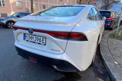 最近はミュンヘンの街角でも、トヨタMIRAIを見かけるようになりました