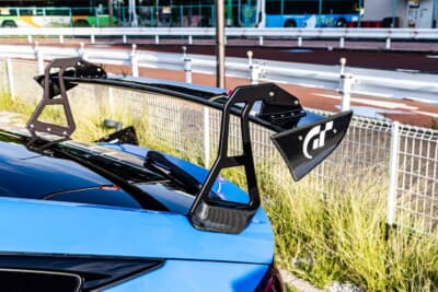 ホンダ シビック タイプR:リアのウイングもスプーン製をセレクト