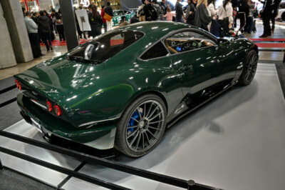 ケータハム プロジェクトV：リアビューは変更されて4灯のテールランプに