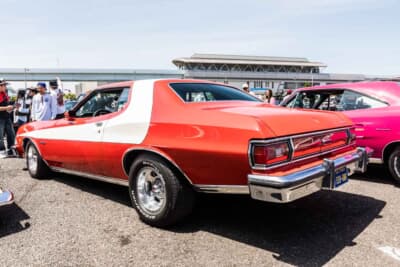 フォード グラントリノ：2004年に放映された劇場版で実際に撮影に使用された劇中車のうちの1台