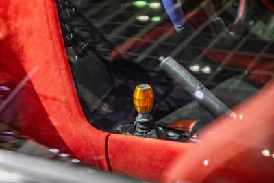 トップシークレット80スープラ：トラスト製アルミシフトノブのように見える