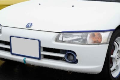 ホンダ ビート：ホームセンターで入手できる素材で製作したアイラインなど、濱砂さんのイメージカラーだという青を使い、各部のアクセントとしている