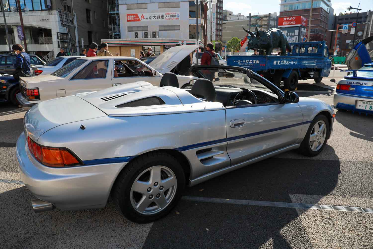 ディーラーで「そんな改造車を停めるな」と言われてしまう幻のトヨタ