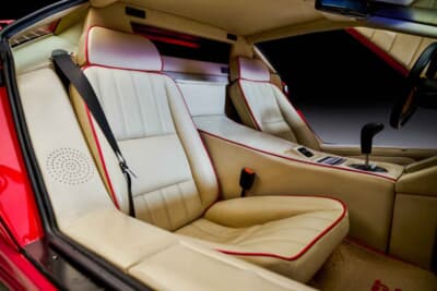 57万8750ドル(邦貨換算約8947万円)で落札されたランボルギーニ「カウンタック25thアニバーサリー」(C)Courtesy of RM Sotheby's