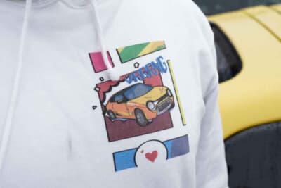 ホンダ S660 Neo Classic：アパレル系はほとんど流通していないというネオクラシック関連グッズ。こちらはネットで見つけたというパーカーだ