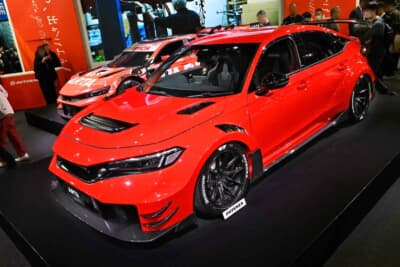 ARTA GT FL5:SUPER GTへの参戦で培われたARTAの技術とノウハウを市販車へフィードバックした1台