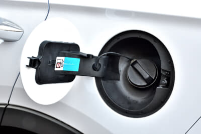 sealion6：PHEVだから給油口もある