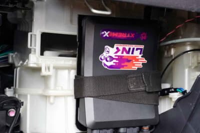 ダイハツ ミラ：1クラスで1シーズン経験を積み、満を持してフルコンを導入した小松。レブリミットの変更でクロスミッションがさらに活きるはずだ