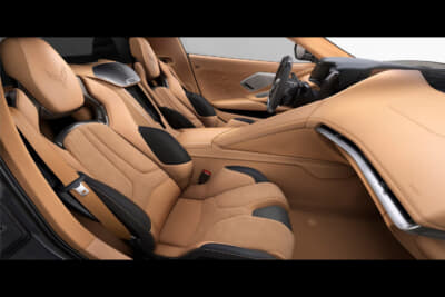 シボレー・コルベットZ06:ナチュラルディップドのインテリアカラー。室内色は3色から選べる