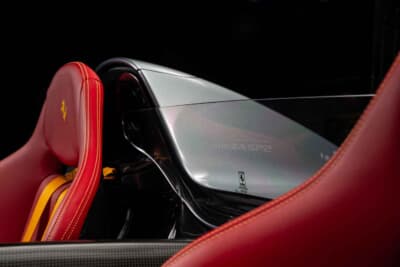 253万6250ドル(邦貨換算約3億9210万円)で落札されたフェラーリ「モンツァSP2」(C)Courtesy of RM Sotheby's