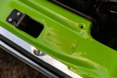 価格非公開で落札されたフォード「エスコート Mk Iメキシコ」（C）iconicauctioneers