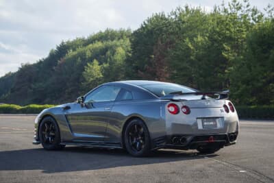 GT-R NISMO CRS