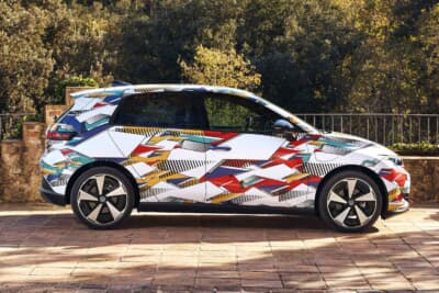 フォルクスワーゲンID.Polo：内燃機関モデルのポロとほぼ同サイズだが、EVならではのフラットフロアの恩恵でキャビン空間は大幅に向上