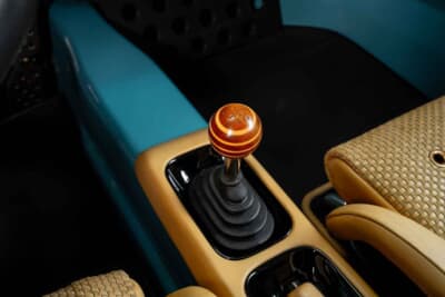 107万3750ドル（邦貨換算約1億6643万円）で落札されたポルシェ「911 リイマジンド バイ シンガー」（C）Courtesy of RM Sotheby's