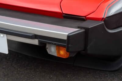 8100英ポンド（邦貨換算約170万円で落札されたベルトーネ「X1/9」（C）iconicauctioneers